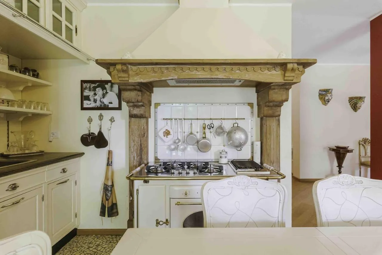 Villa Marzia Lanzo D'intelvi Bed & Breakfast